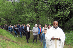 Une procession a débuté le pardon de Saint-Trémeur dimanche.