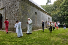 St Guénin procession