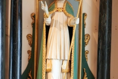 Plouray statue St René